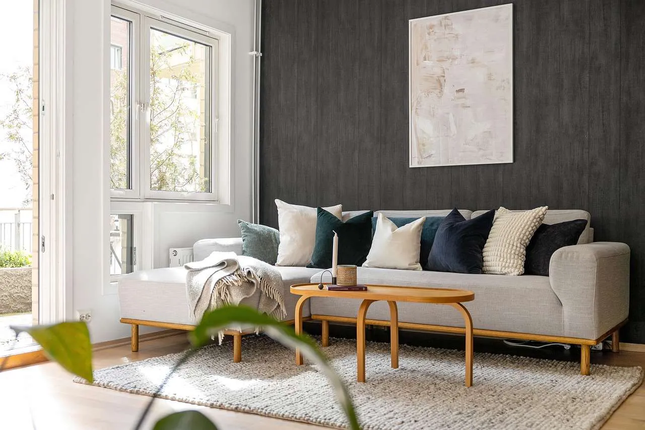 Home Window Tinting: Benefits, Types & Tips